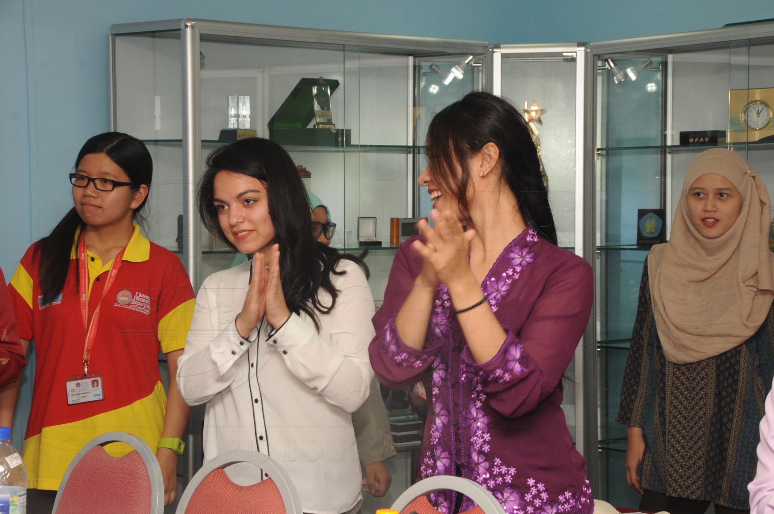 PRO16 17 antarabangsa HAS 0024